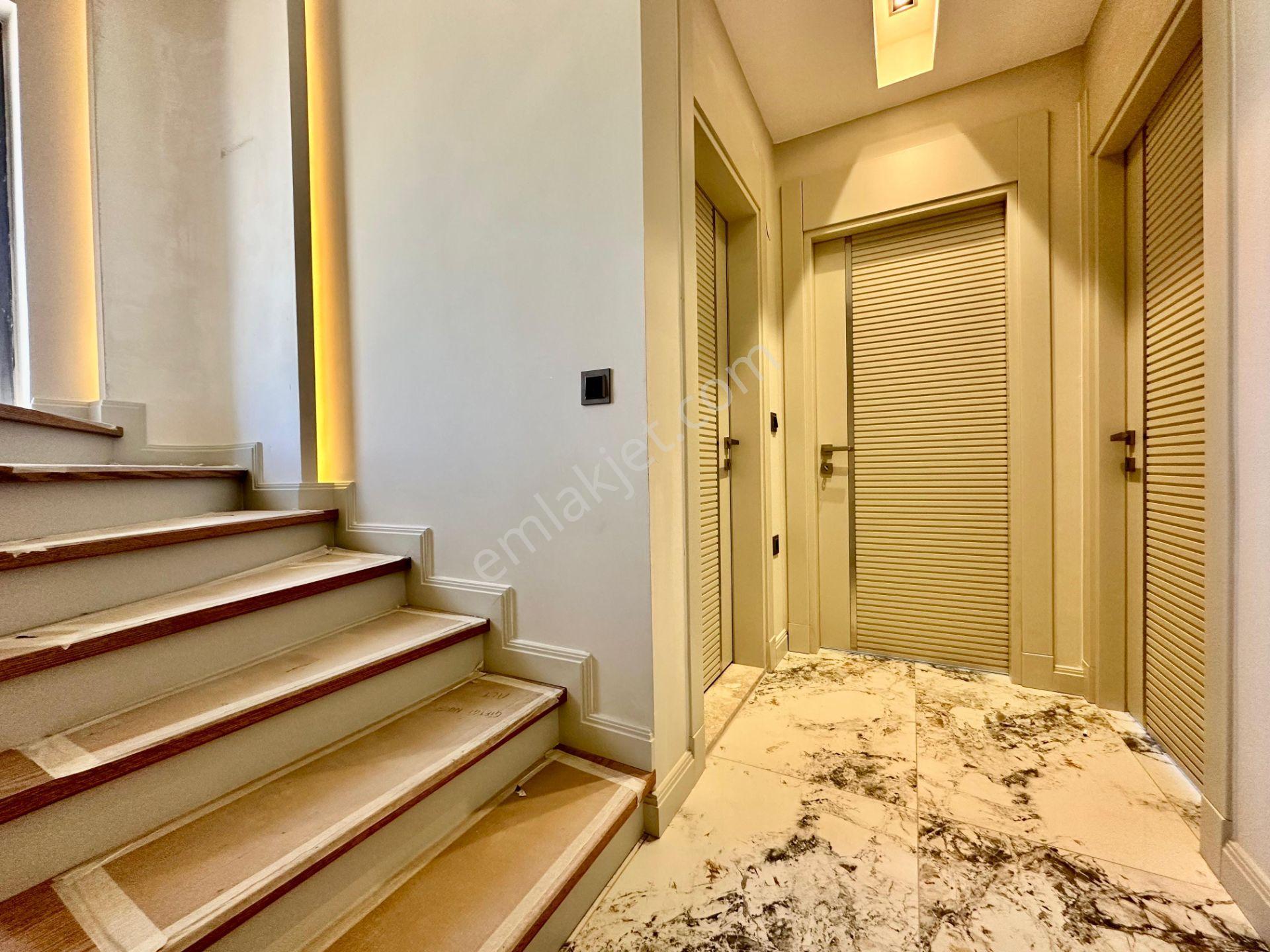 ✨ay Emlaktan✨hamidiye'de Muhteşem Konumlu Yüzme Havuzlu Giyinme Odalı Satılık 5+1 Akıllı Villa - Görsel 22