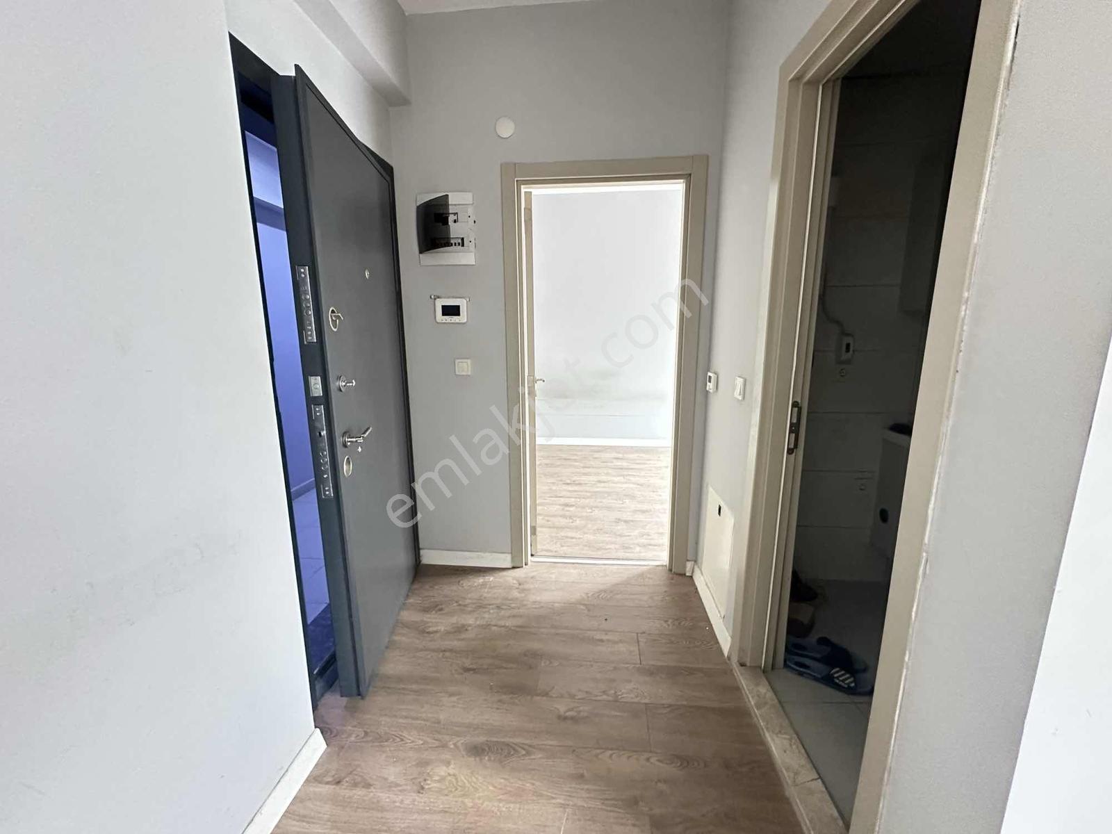 Eliz Grup'tan Kiralık 1+1 Ara Kat Daire - Görsel 6