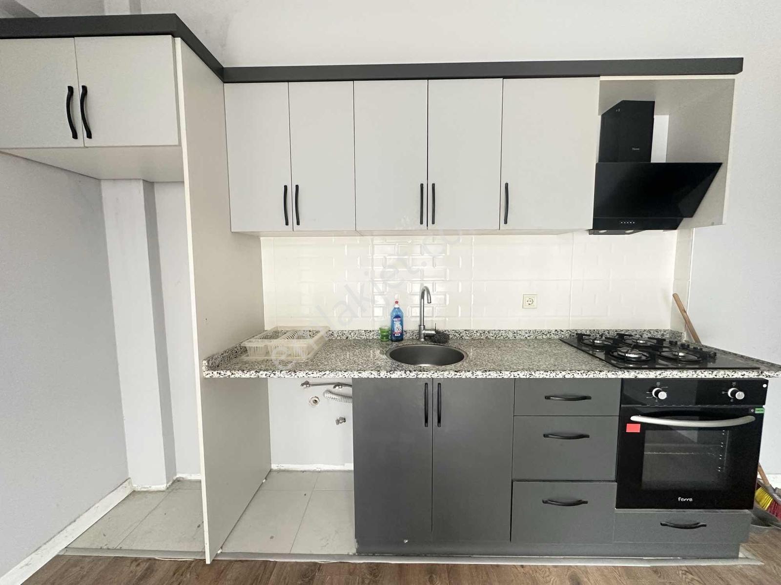 Eliz Grup'tan Kiralık 1+1 Ara Kat Daire - Görsel 4