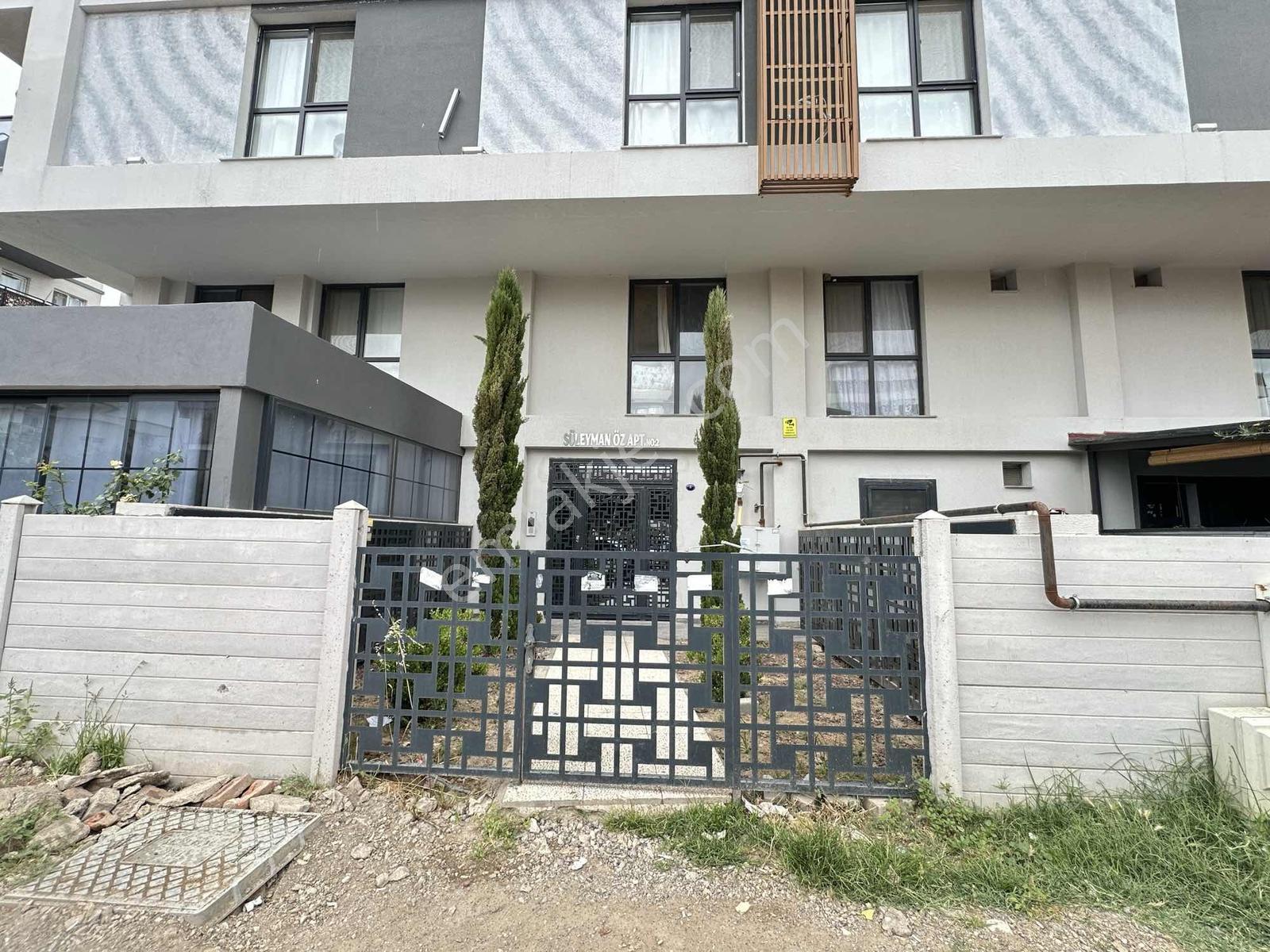 Eliz Grup'tan Kiralık 1+1 Ara Kat Daire - Görsel 2