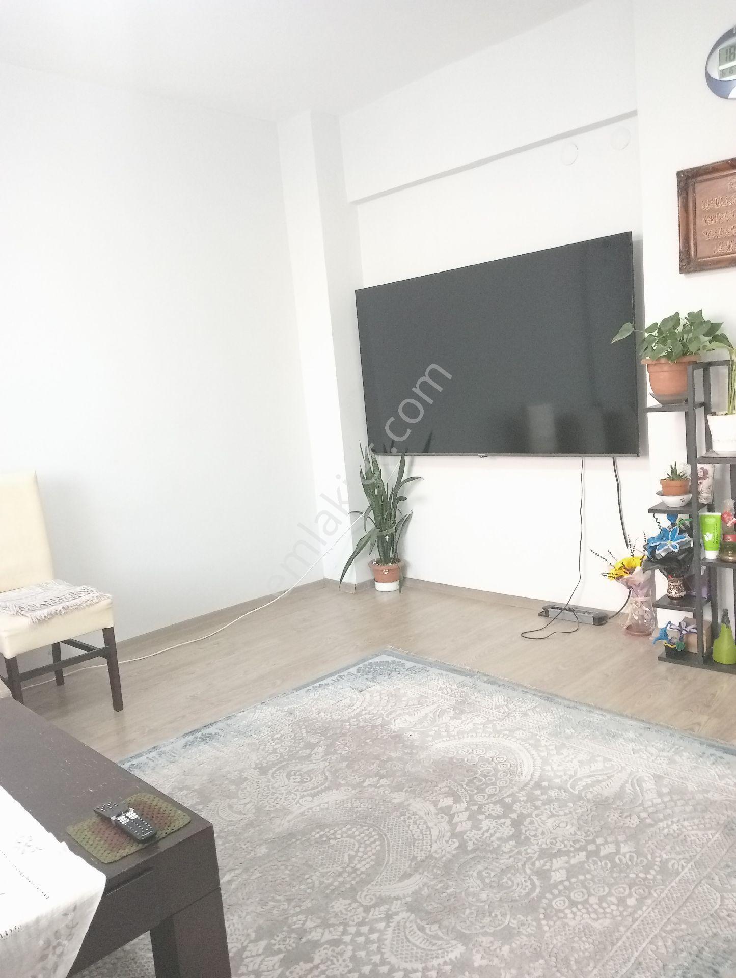 Torbalı Mahallesi Tadilatlı 3+1.izban Yakını Acil Satılık Daire - Görsel 24