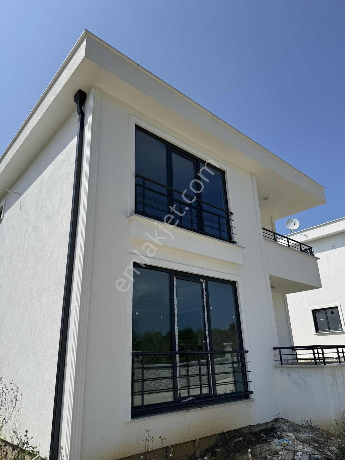 Kaynarca Başoğlu Deniz'e Komşu Yürüme Mesafesin'de Lüks 2 Villa - Görsel 29