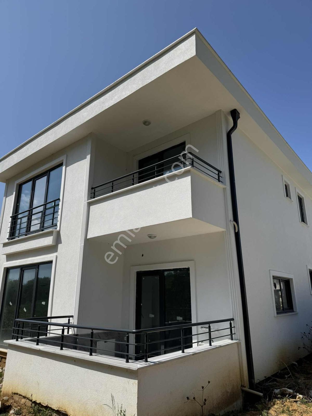 Kaynarca Başoğlu Deniz'e Komşu Yürüme Mesafesin'de Lüks 2 Villa - Görsel 24