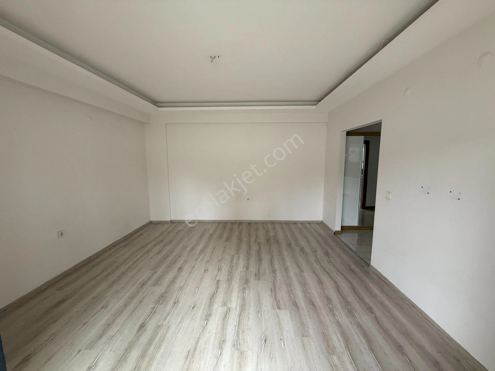 Çiğli'de Kiralık 2+1 Havuzlu Lüks Daire - Görsel 4