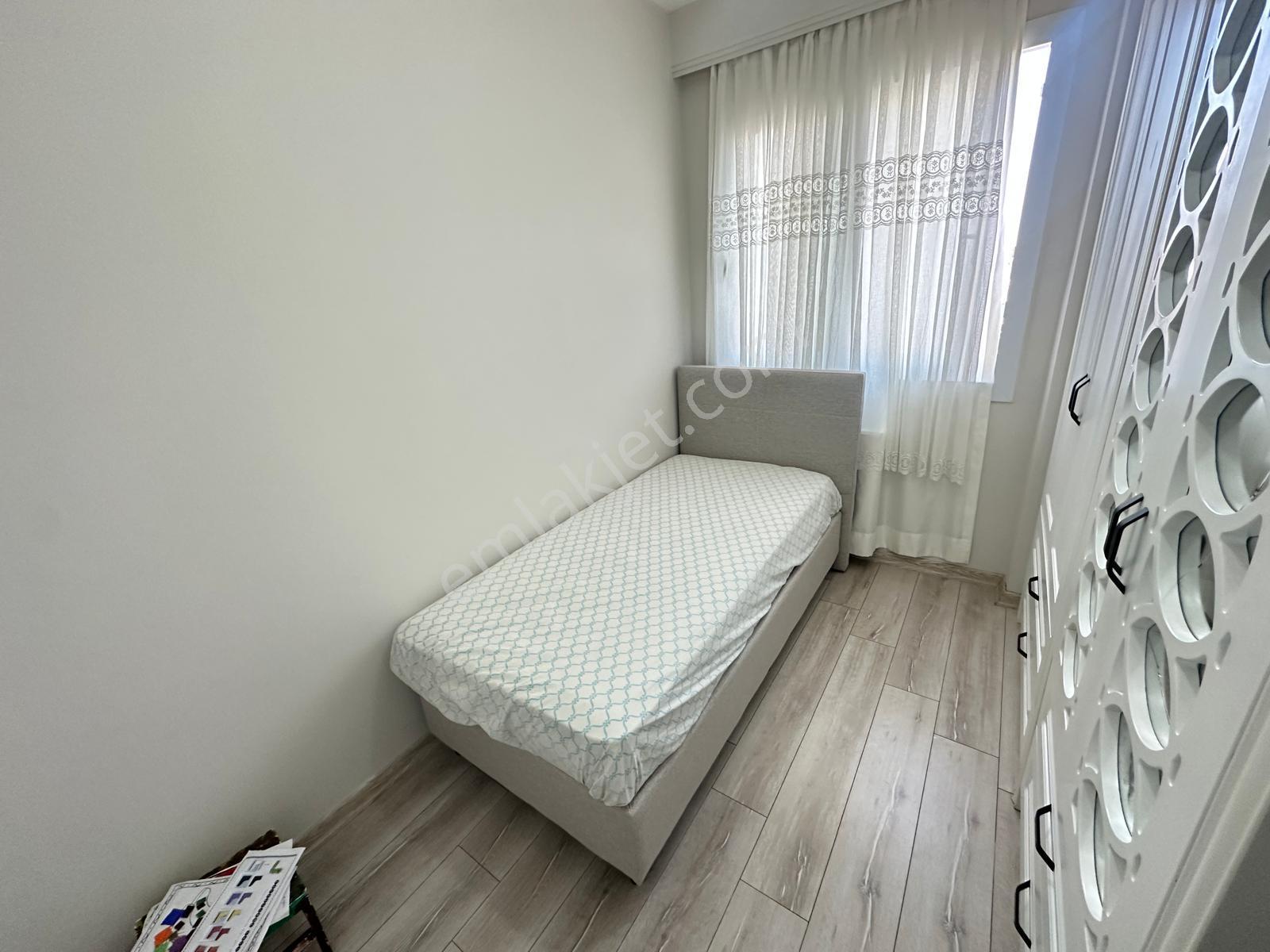 Yenişehir Batıkent Mahallesinde 2.5+1 Bağımsız Mutfak - Görsel 16