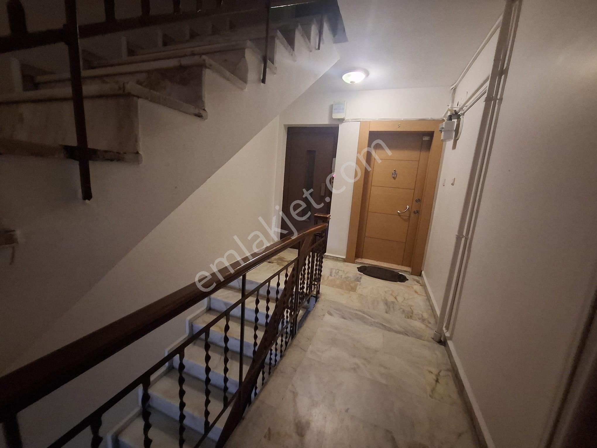 Bahçelievler Çalışlar'a Yakın 135 M² 3+1 Kiralık Daire - Görsel 23