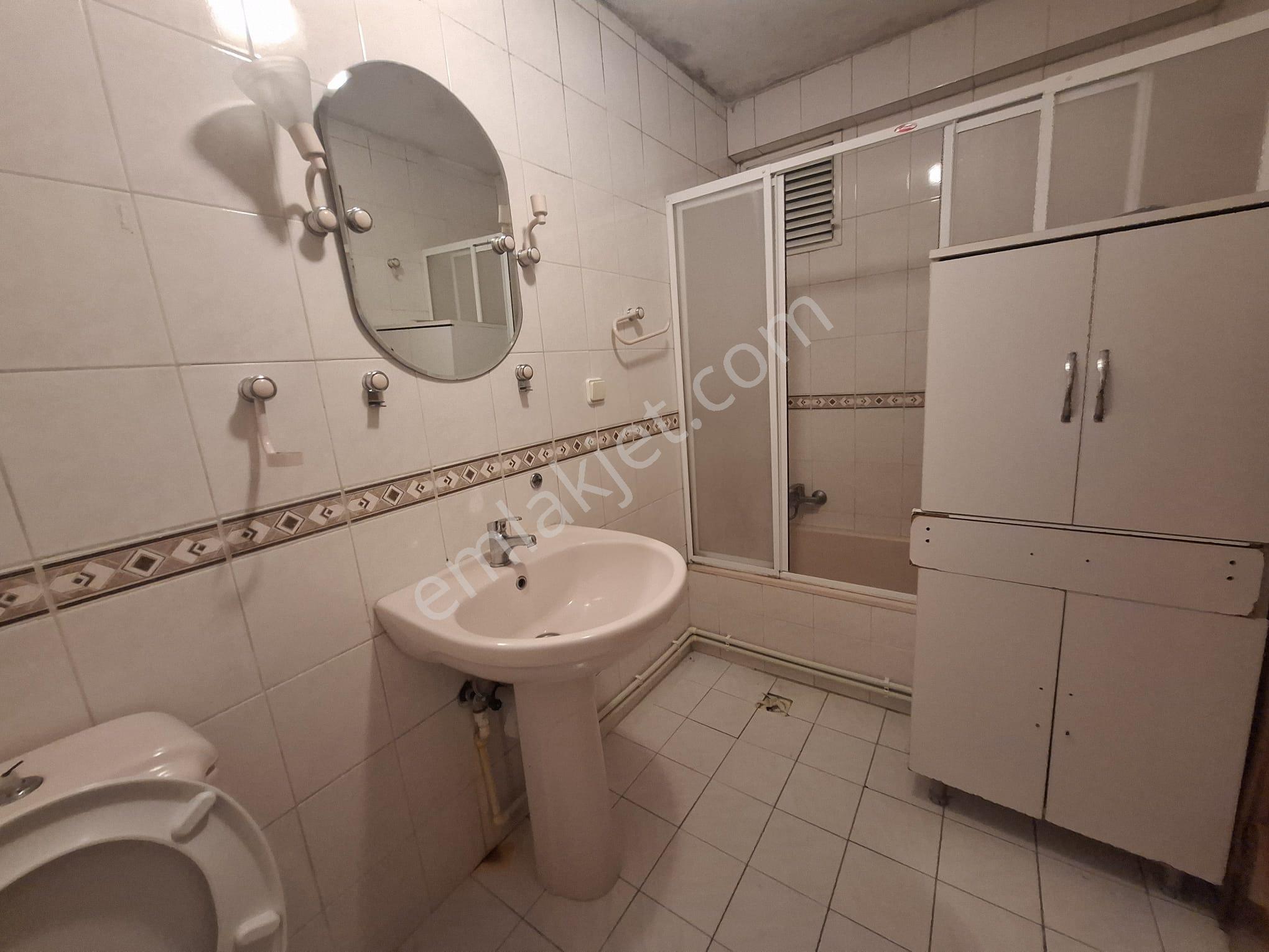 Bahçelievler Çalışlar'a Yakın 135 M² 3+1 Kiralık Daire - Görsel 21
