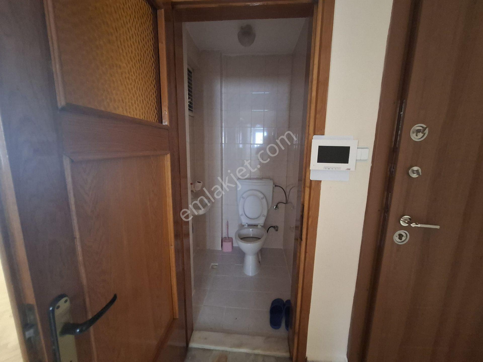 Bahçelievler Çalışlar'a Yakın 135 M² 3+1 Kiralık Daire - Görsel 19