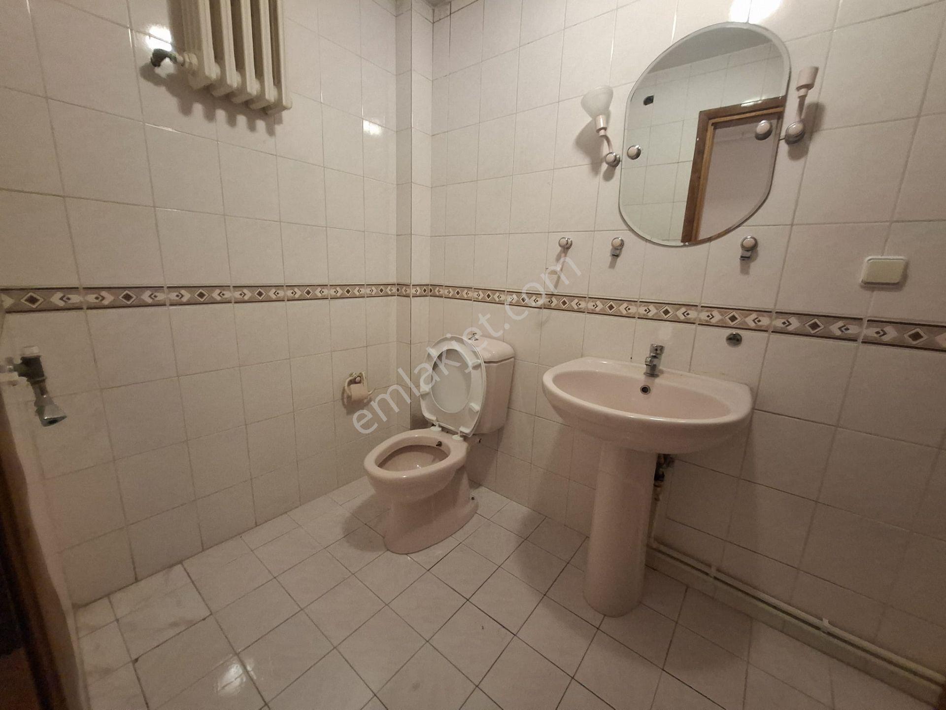 Bahçelievler Çalışlar'a Yakın 135 M² 3+1 Kiralık Daire - Görsel 20