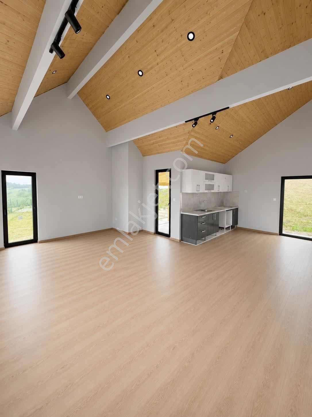 700 M2 Arsa İçerisinde Ruhsatlı Bahçeli Müstakil Villa - Görsel 13