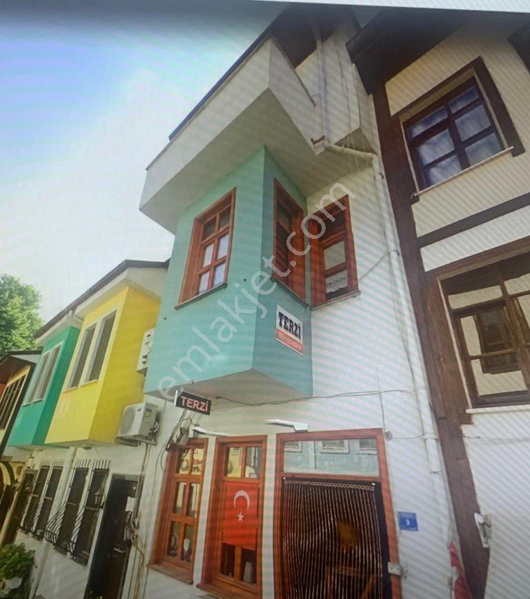 Mudanya Merkezde 3 Katlı Müstakil - Görsel 14