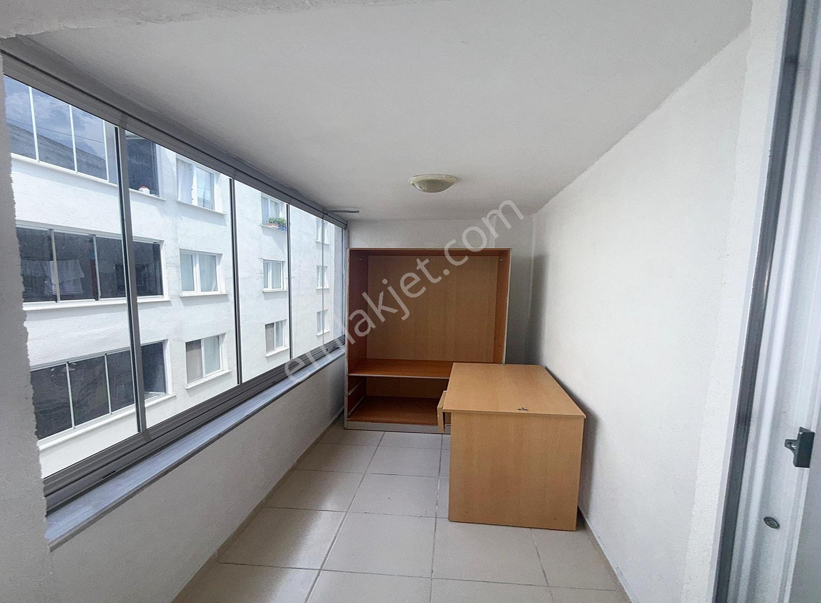 Güzelyurt Ve Haramidere Metrobüse Yakın 3+1 Kiralık Daire - Görsel 10
