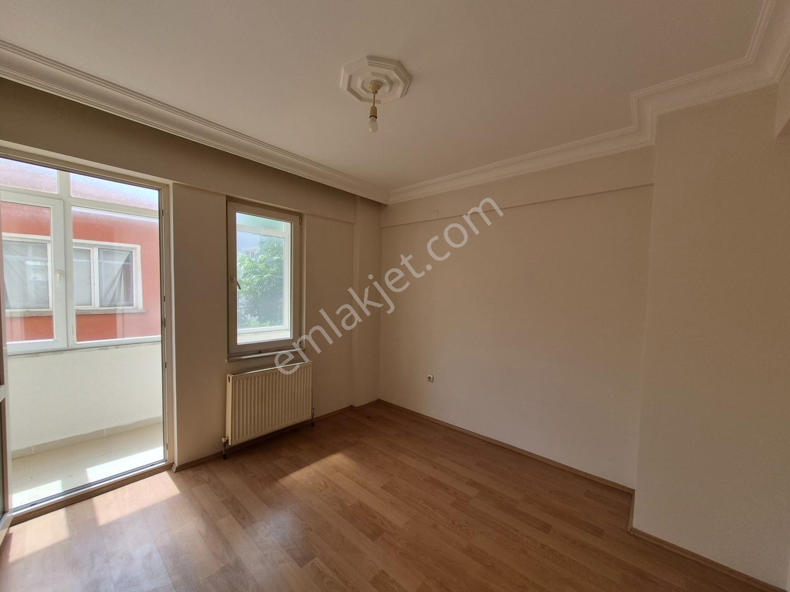 Merkezi Konumda Kiralık 1+1 Daire - Görsel 27