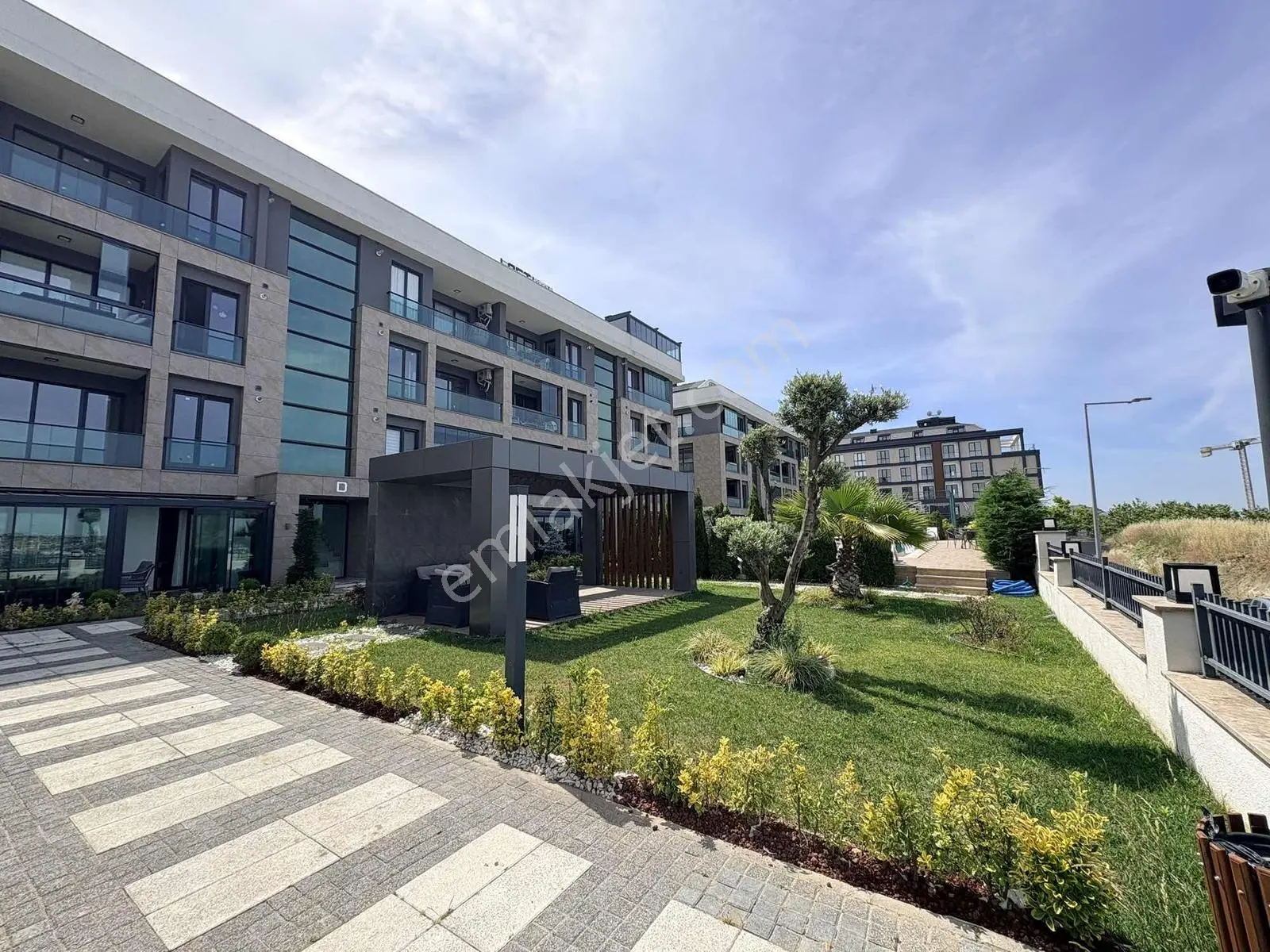 Beylikdüzü Full Konsept Site İçerisinde Satılık 5+2 Dubleks