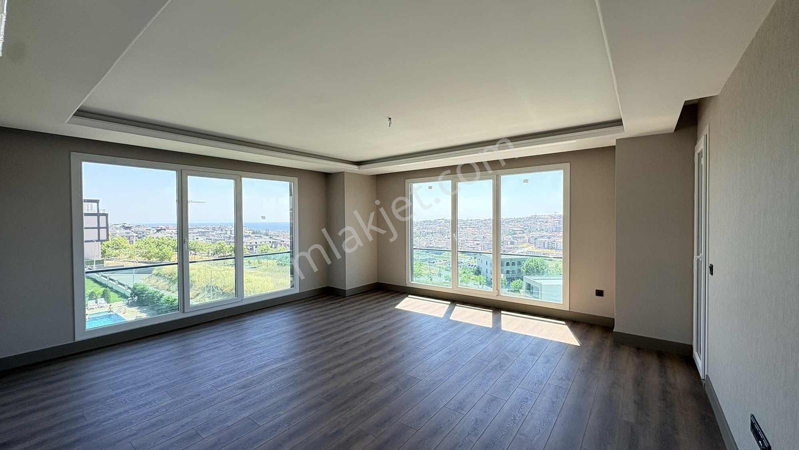 Beylikdüzü Full Konsept Site İçerisinde Satılık 5+2 Dubleks - Görsel 20