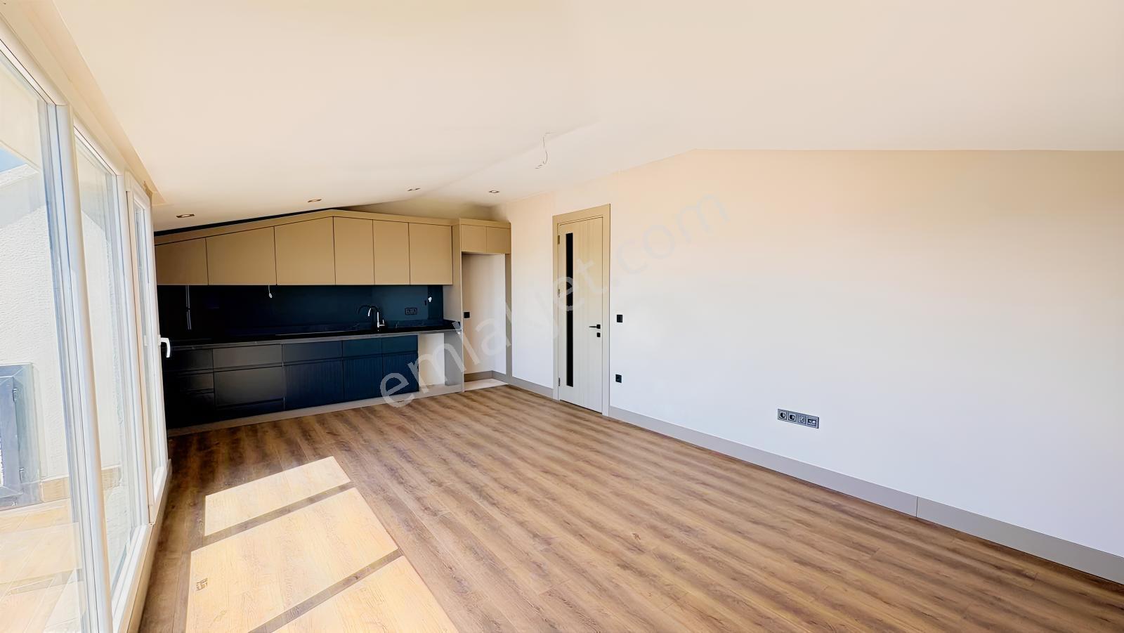 Beylikdüzü Full Konsept Site İçerisinde Satılık 5+2 Dubleks - Görsel 14