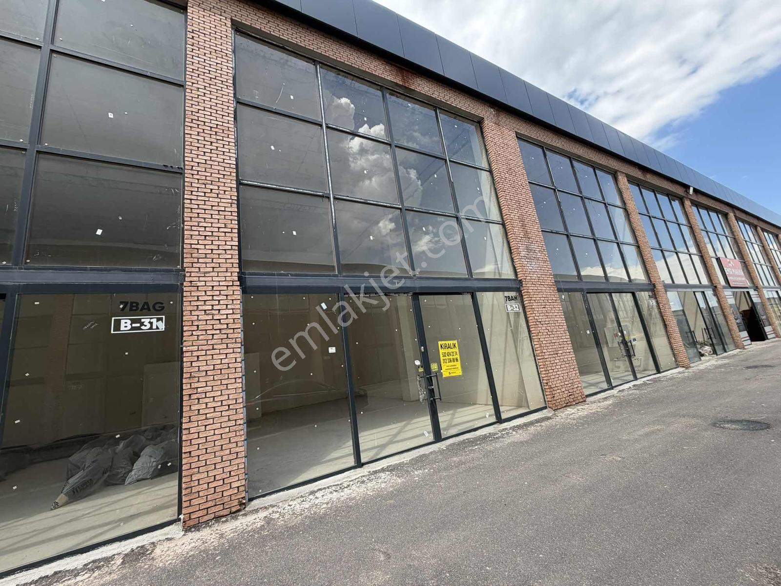 Tr Invest Mega Yenikent Projesinden Kiralık Dükkan 80m2 - Görsel 5