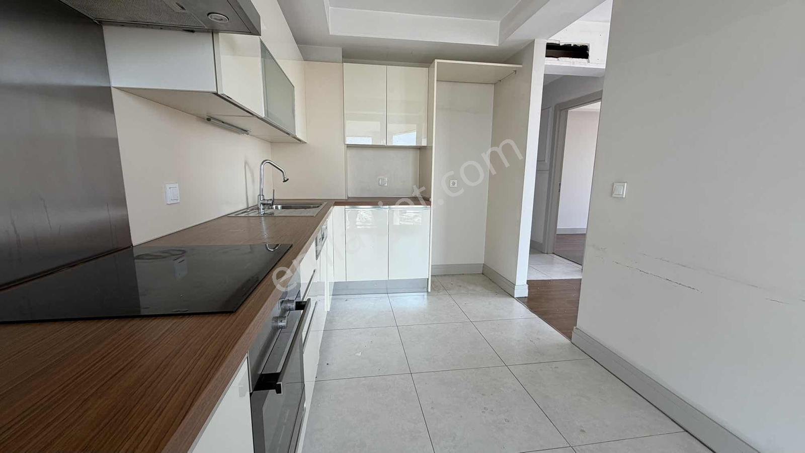 [boş] Suryapı Corridor'da Satılık 2+1 102m2 17.kat Köşe Manzara - Görsel 2
