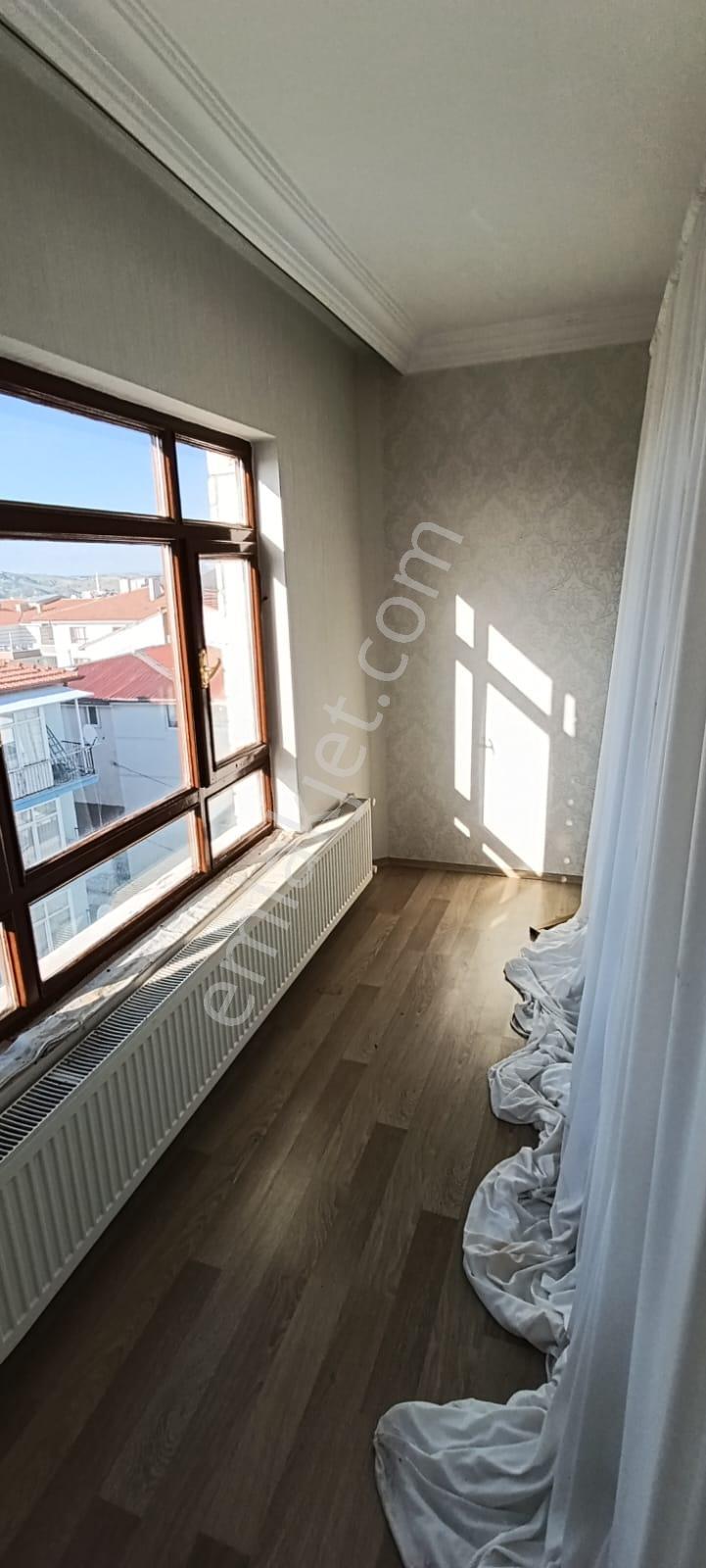 Başak Mahallesinde 5+1 Kiralık Çift Teraslı Dublex Daire - Görsel 8