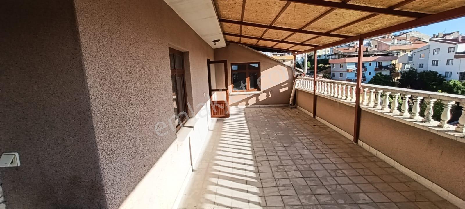 Başak Mahallesinde 5+1 Kiralık Çift Teraslı Dublex Daire - Görsel 22