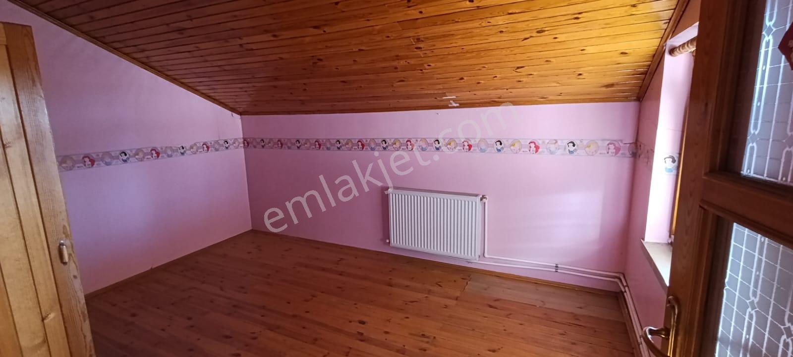 Başak Mahallesinde 5+1 Kiralık Çift Teraslı Dublex Daire - Görsel 3