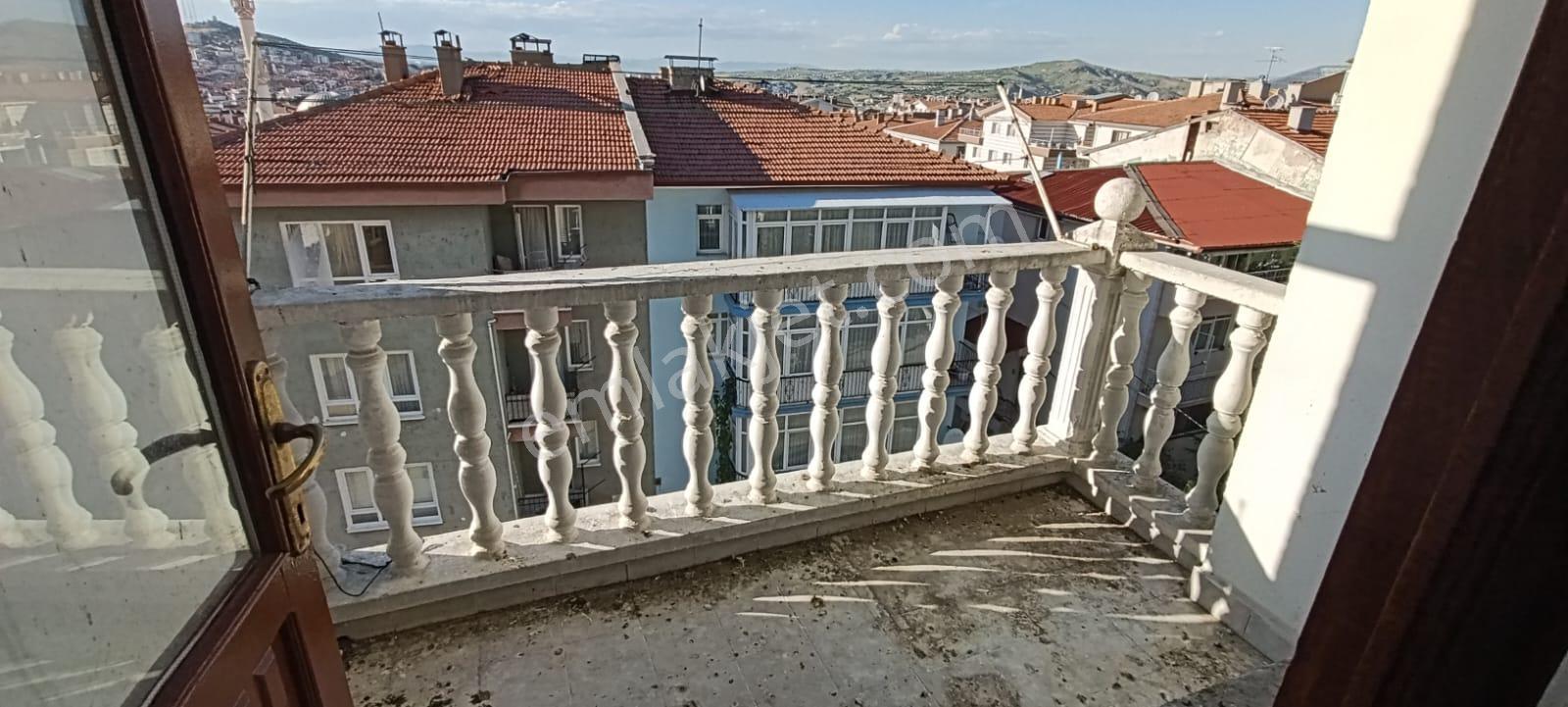 Başak Mahallesinde 5+1 Kiralık Çift Teraslı Dublex Daire - Görsel 7