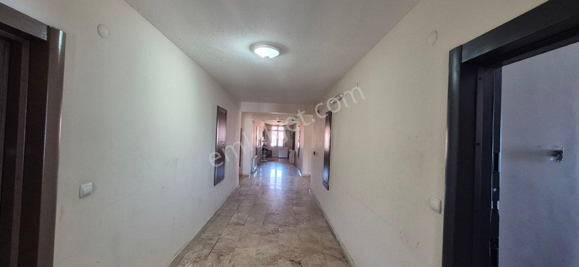 Golden Key Gayrimenkul'den Eşyalı Kiralık 1+1 Daire - Görsel 24