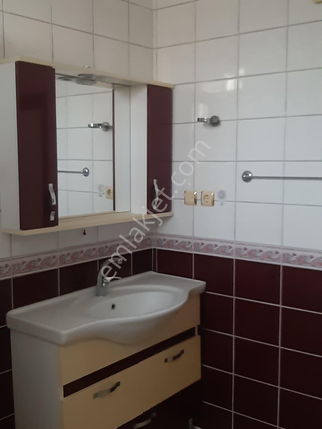 Fatsa Dolunay Mahallesi'nde Kiralık Ferah 3+1 Daire - Görsel 12