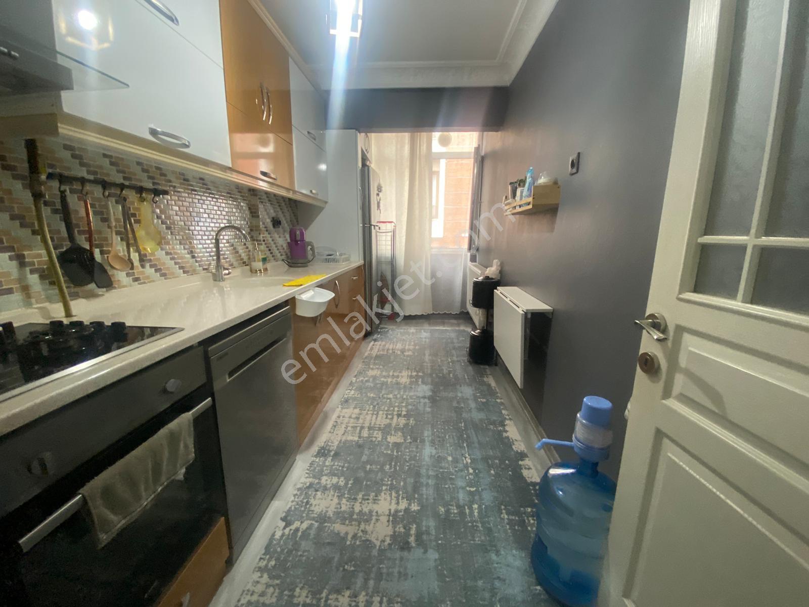 Buca Laleli Mah.de Hem Oturumluk Hem Yatırımlık 2+1 85 M2 Arakat Daire - Görsel 11