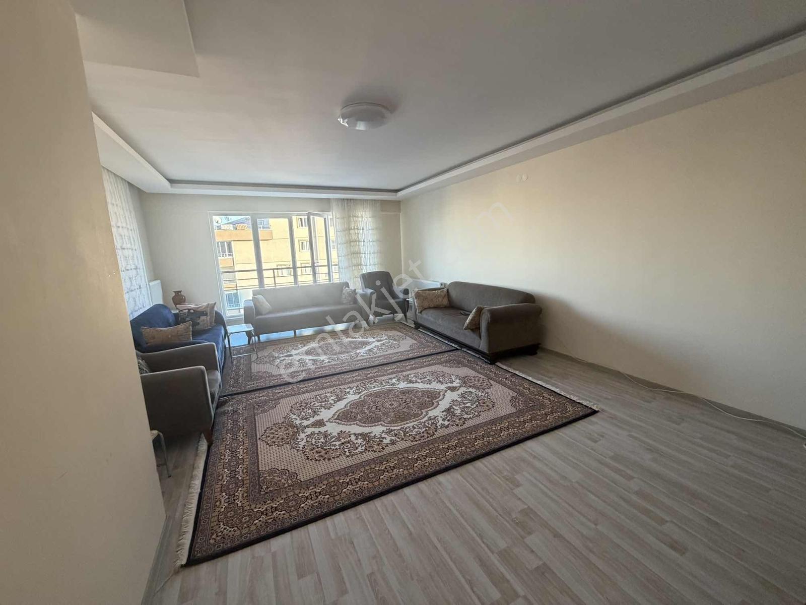 Yakacık Mahallesi'nde Satılık 4+1 Lüks Daire 180m2 - Görsel 8