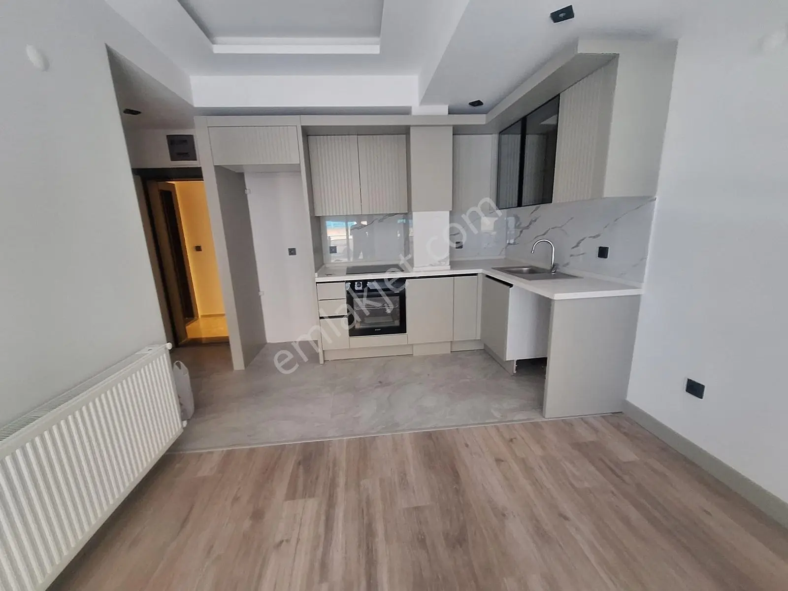 Hatay İzmir Spor Metro Hastane Pazaryeri Yakını Yeni Bina