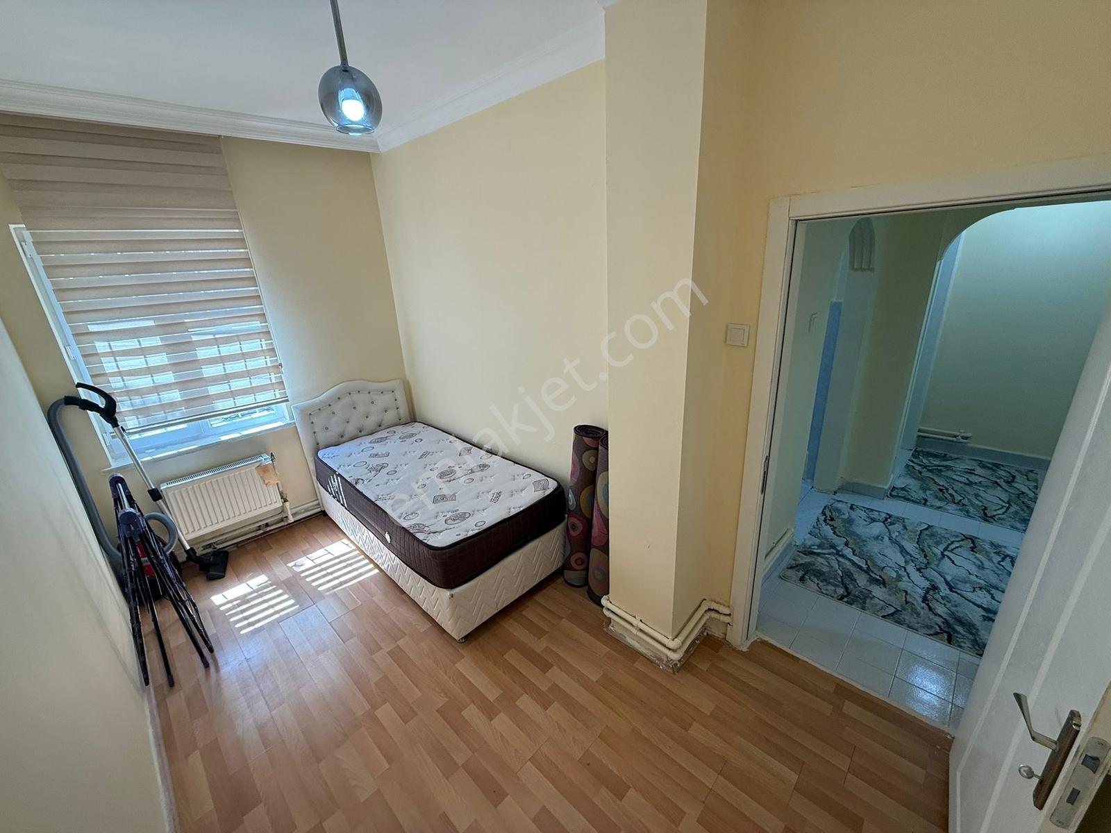 Gata Ve Şehir Hastanesi Yakını 3+1 Giriş Kat Eşyalı Kiralık Dair - Görsel 34