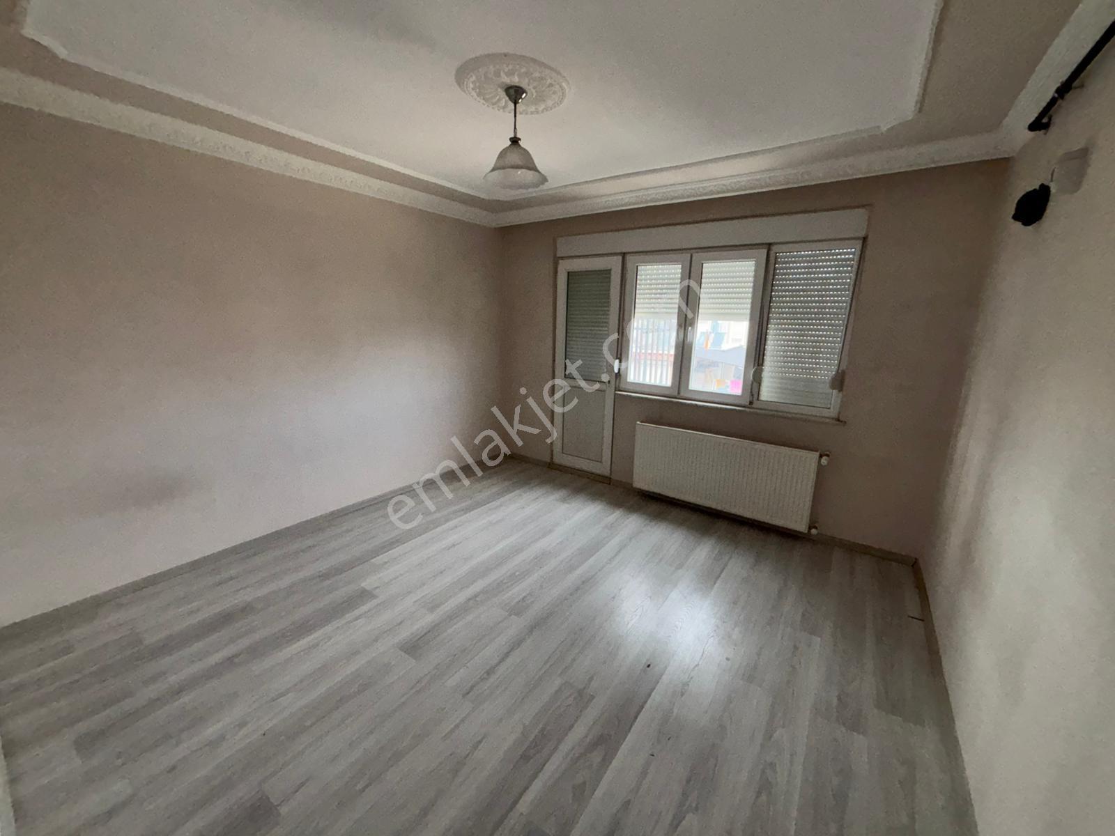 Usta Gayrimenkul'den Kiralık 2+1 Doğalgazlı Daire - Görsel 3