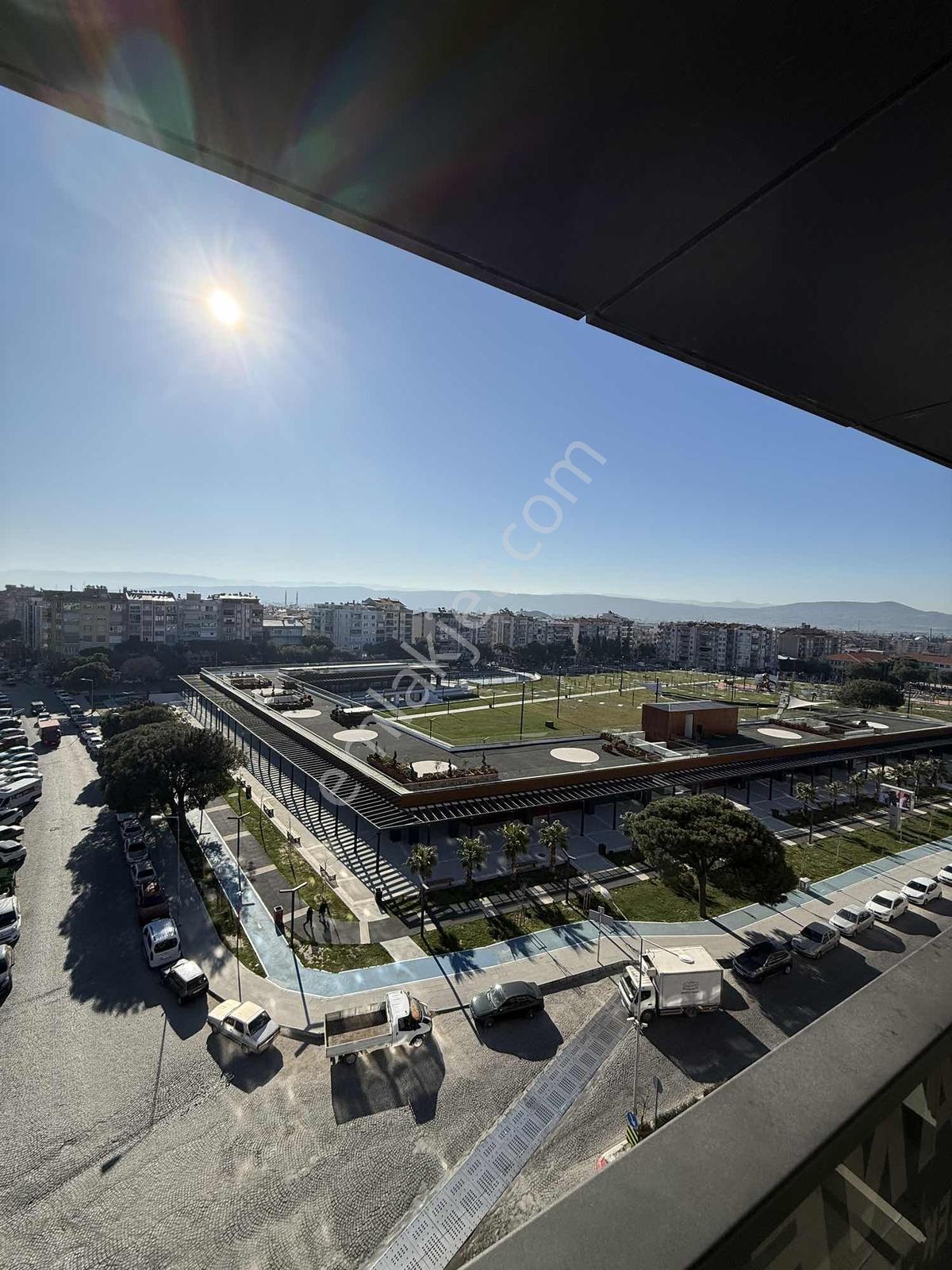 Bergama'nın Kalbinde 1+1 Modern Ve Prestijli Kiralık Ofisler - Görsel 19
