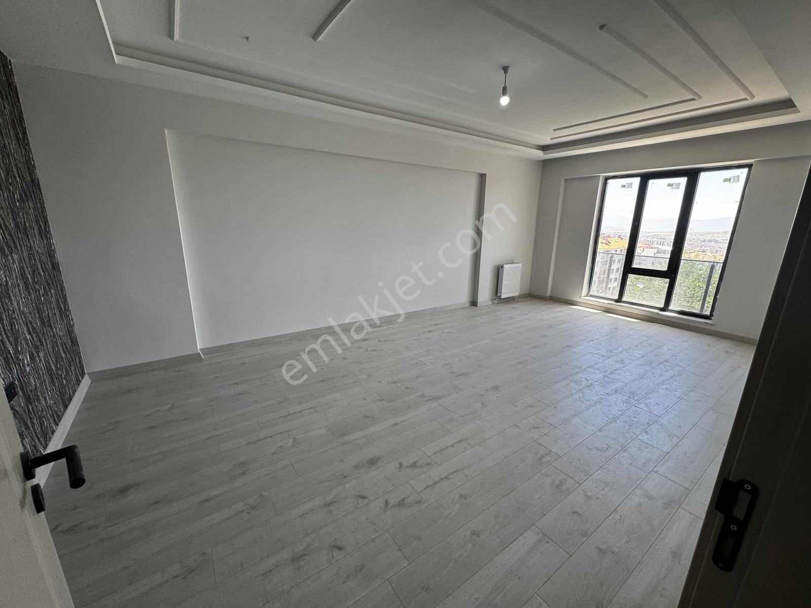 [ema] Cumhuriyet Mah. Kiralık 180 M2 3+1 Sıfır Daire - Görsel 6