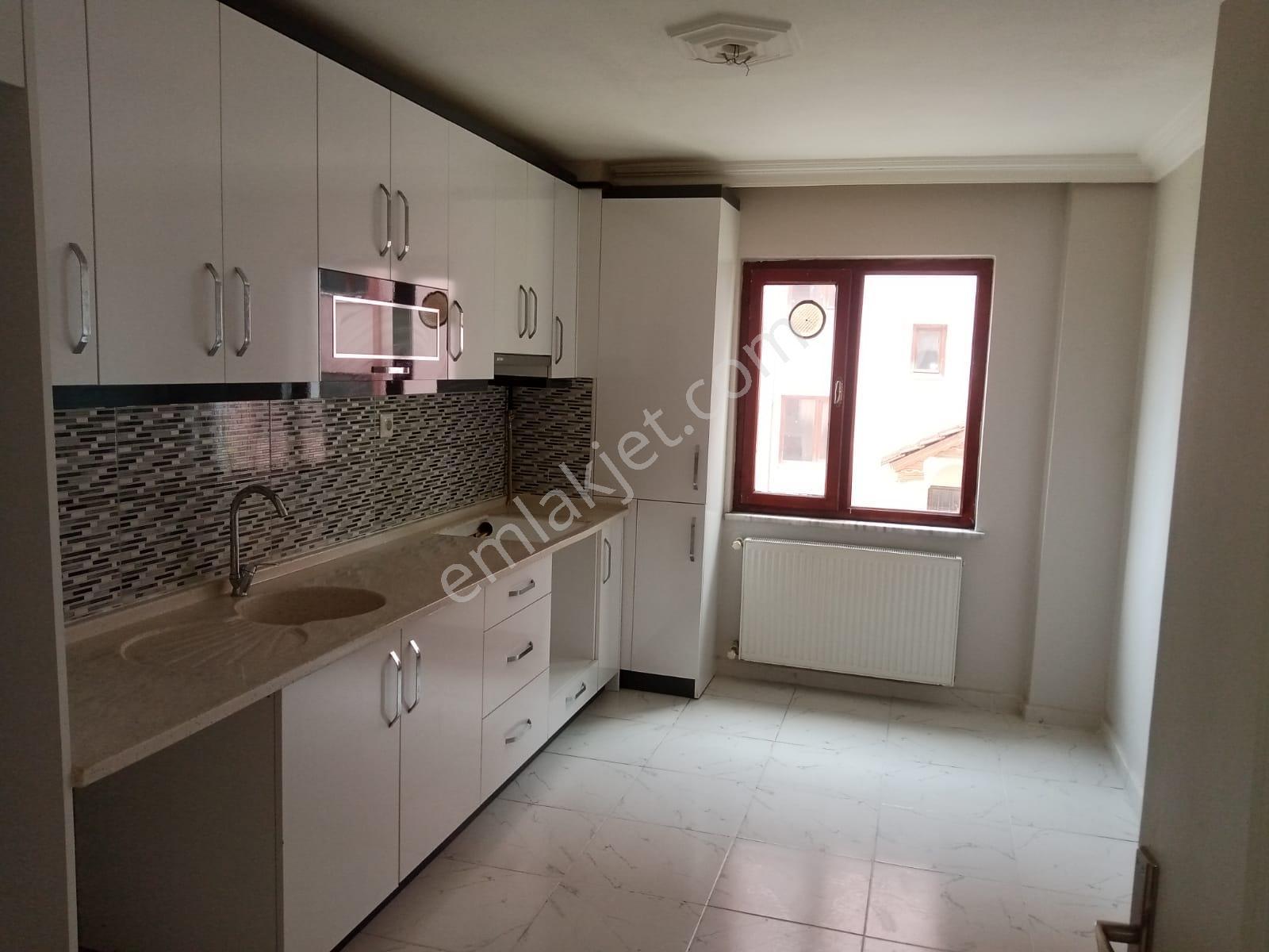 Mudanya Siteler Mah.'de Satılık Daire 3+1 Merkezde1.kat Buski Karşısı Daire Ful Bakımlı Masrafsız - Görsel 4