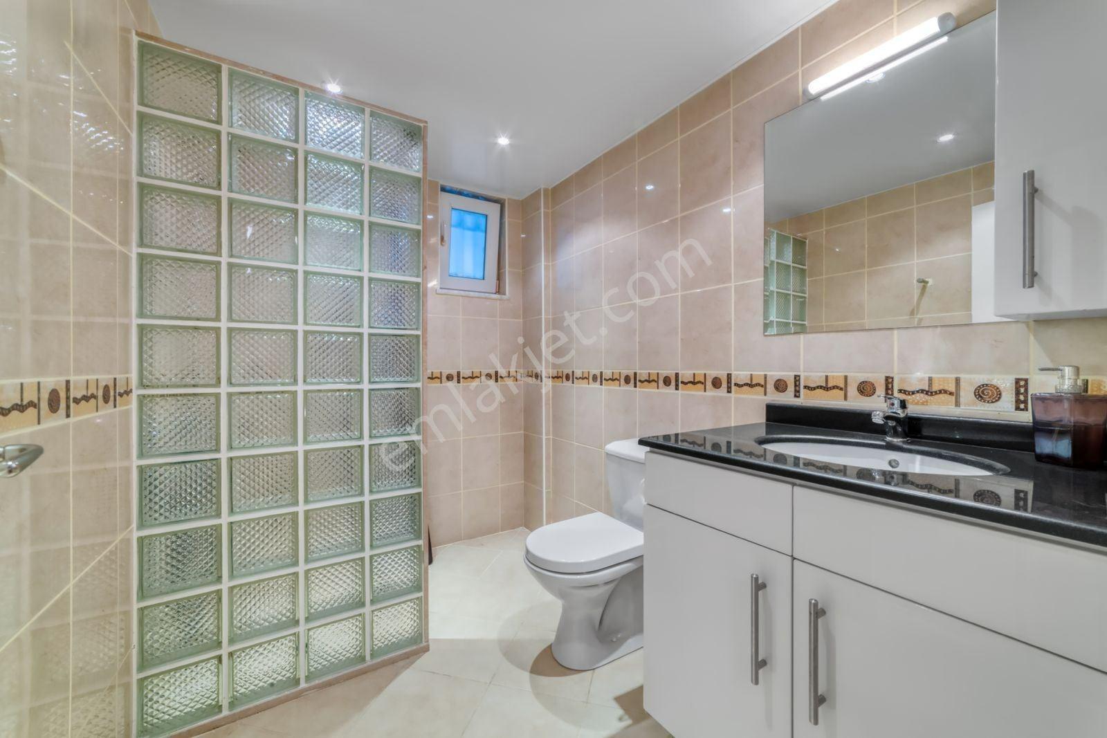 Alanya Tepe’de Satılık 3+1 Deniz Manzaralı, Full Eşyalı Daire – İkametgaha Uygun! - Görsel 27