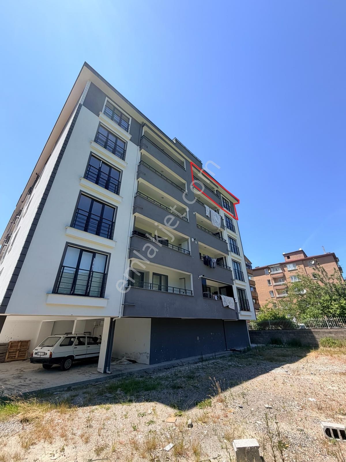 Cide Demirtaş Emlak Güvencesi İle Satılık Sıfır 2+1 Daire - Görsel 11