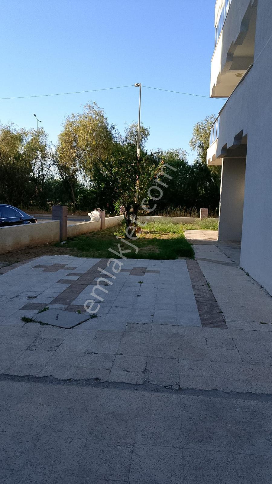 Narlıdere De Panaromik Körfez Manzaralı Daire - Görsel 23