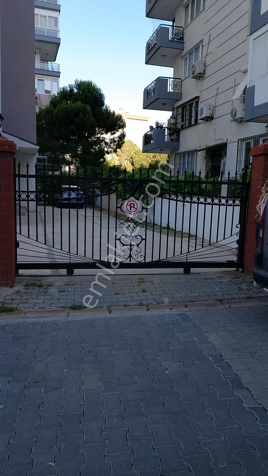 Narlıdere De Panaromik Körfez Manzaralı Daire - Görsel 3