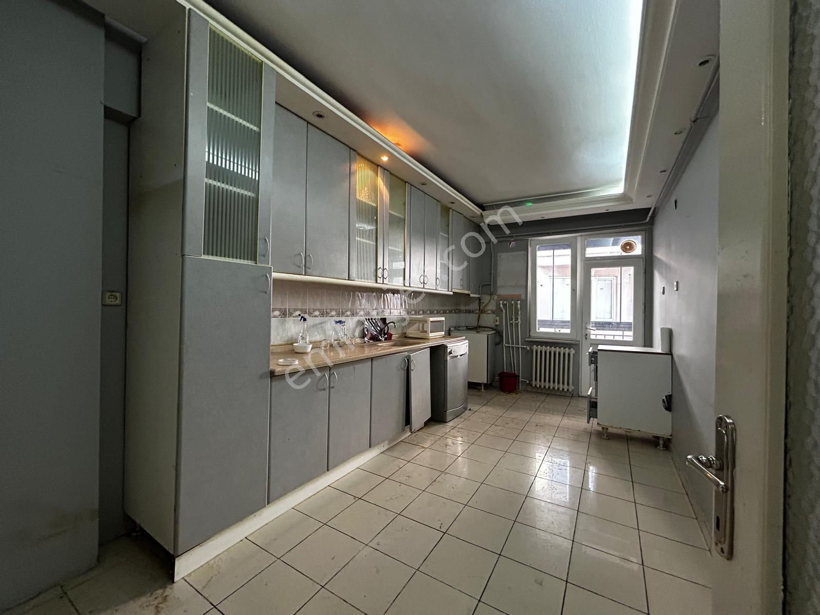 Delux'den Tekirdağ Süleymanpaşa Sahilde Kiralık 3+1 Ofis Daire - Görsel 12