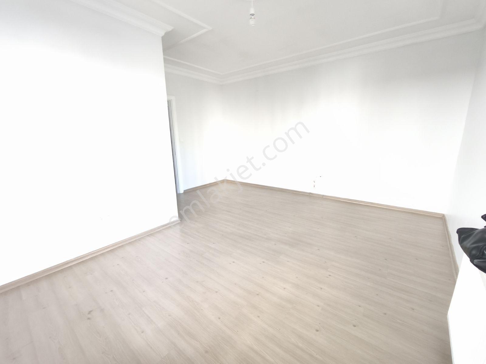 Metroya Ve Avm Ye Yakın Ayrı Mutfaklı Kiralık 1+1 Yüksek Giriş - Görsel 16