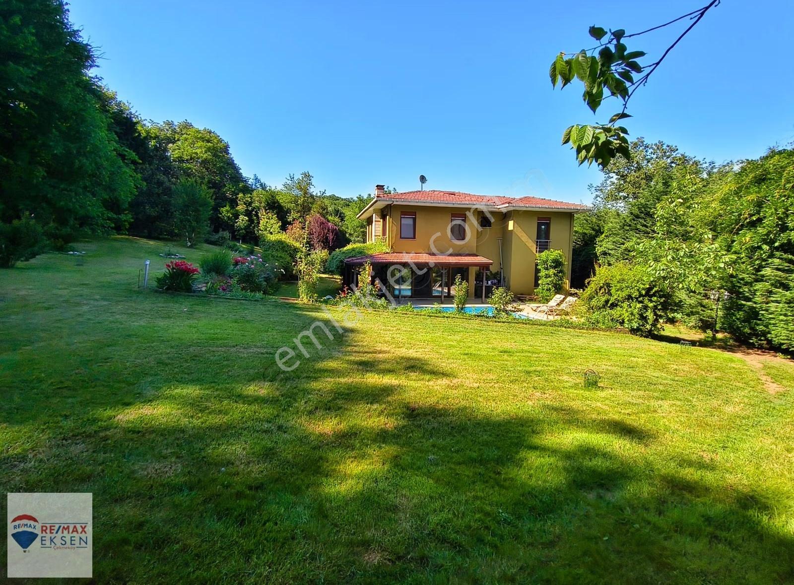 Şile Satmazlı' Da Satılık Havuzlu Villa 1988 M2 Bahçe 450 M2 4+1 - Görsel 3
