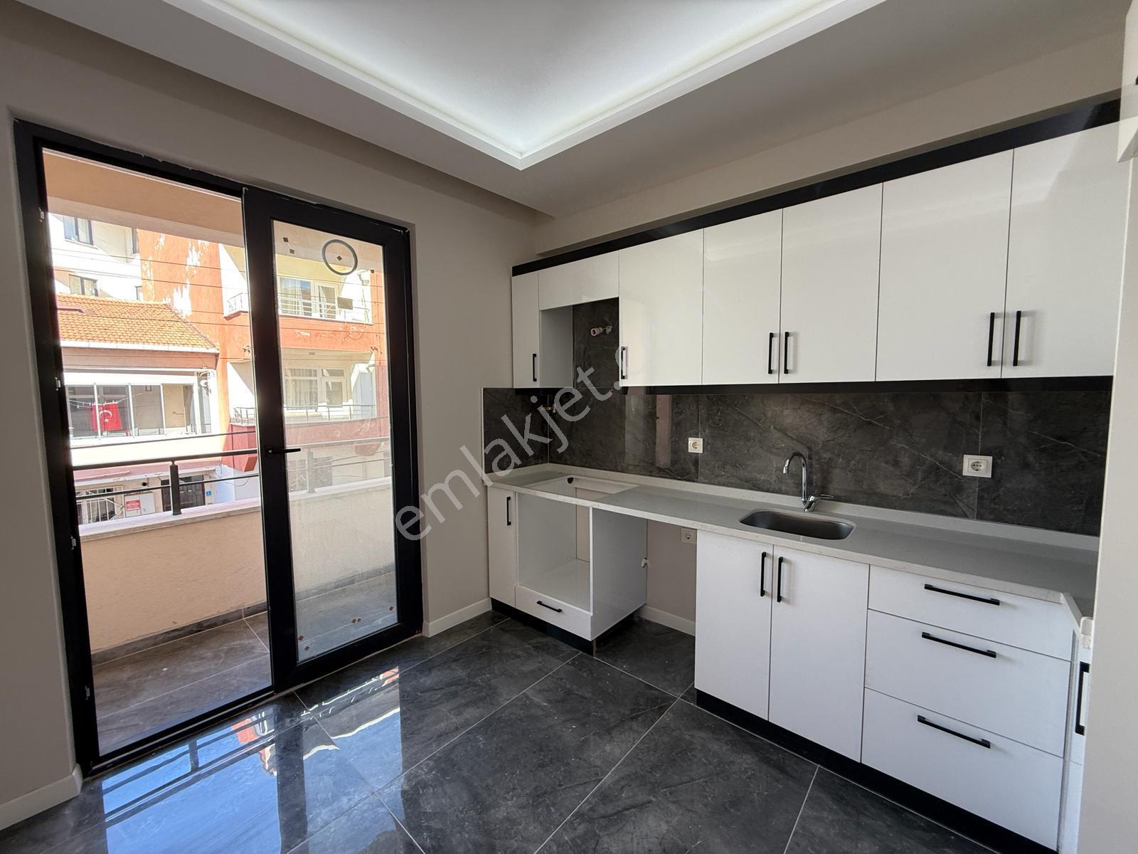 Delux'den Çınarlı Mh. Cadde Üzerinde Satılık Lux 3+1 Daire - Görsel 6