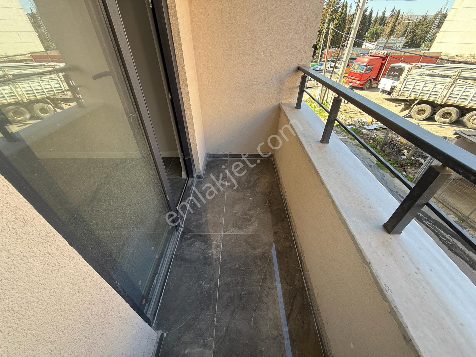 Delux'den Çınarlı Mh. Cadde Üzerinde Satılık Lux 3+1 Daire - Görsel 7
