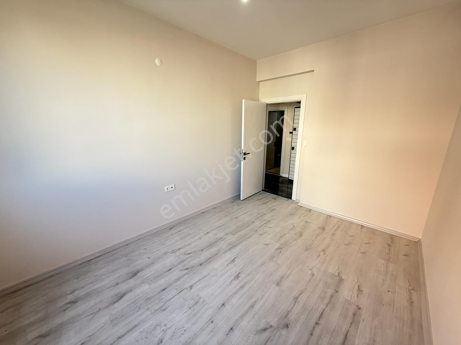 Delux'den Çınarlı Mh. Cadde Üzerinde Satılık Lux 3+1 Daire - Görsel 13