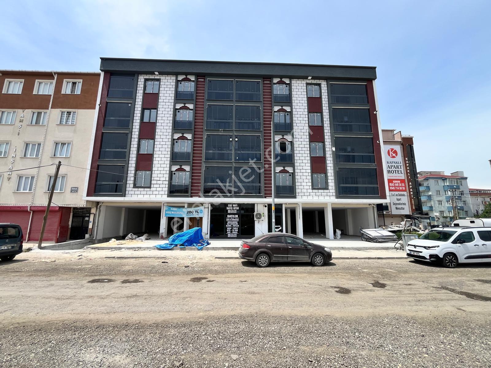 Mollateam'den Kapaklı Hastane Sokağında Lüx 1+1 Satılık Daire - Görsel 16