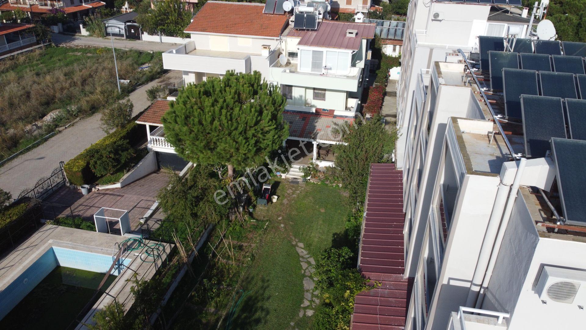 Özdere Orta Mahalle'de Denize Sıfır 5+1 Villa - Görsel 22