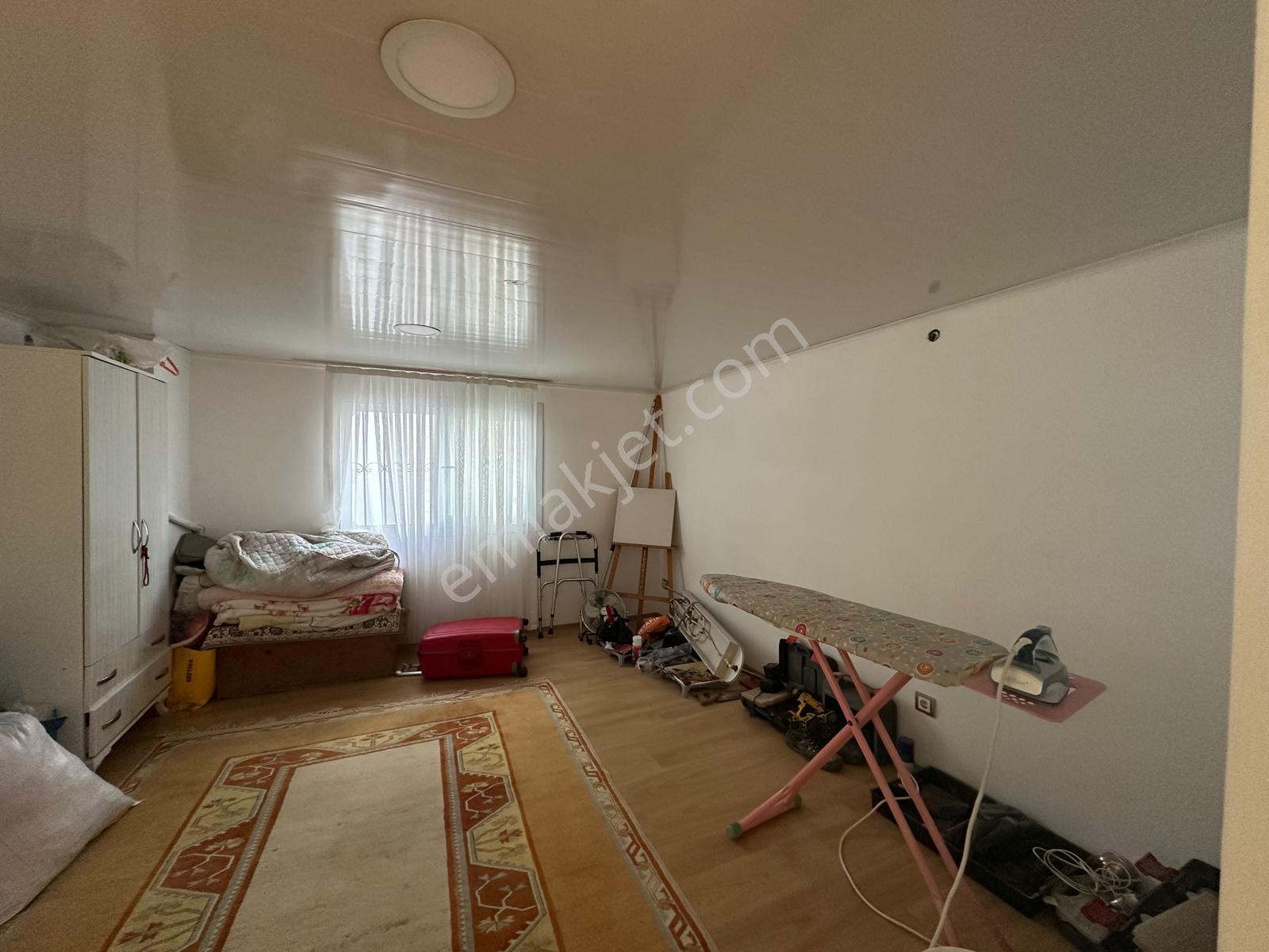 Özdere Orta Mahalle'de Denize Sıfır 5+1 Villa - Görsel 16
