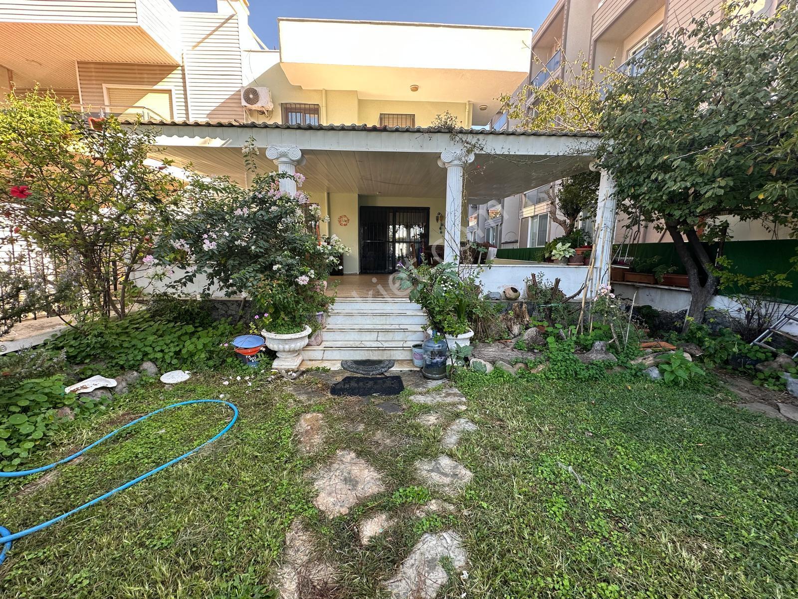 Özdere Orta Mahalle'de Denize Sıfır 5+1 Villa - Görsel 20